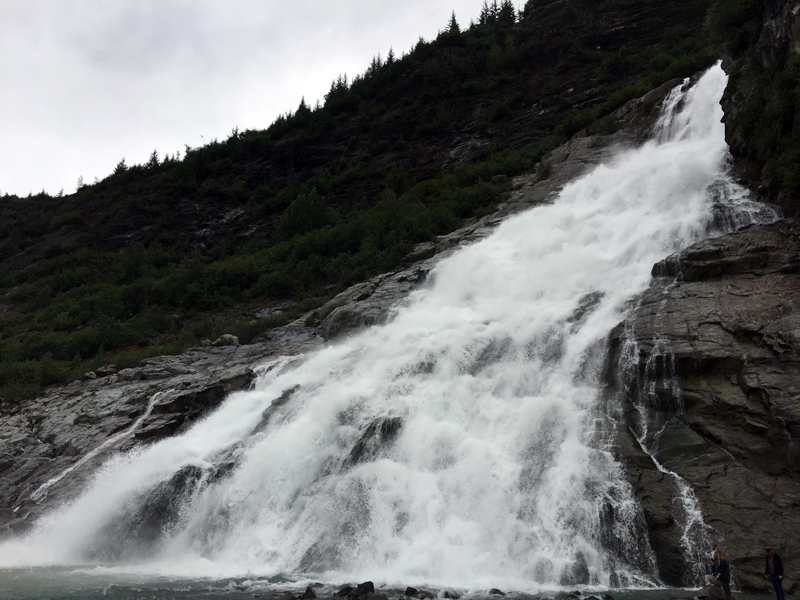 Nugget falls. For scale, notice the people in the bottom right of the picture!